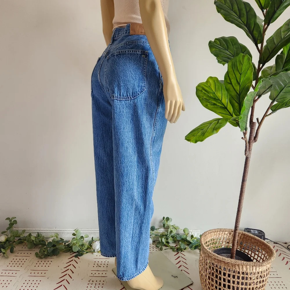Madewell | Pieced Barrel-Leg Jeans - Picture 8 of 16